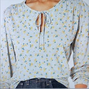🔥1 hr SALE - Lucky Brand, cozy floral peasant top